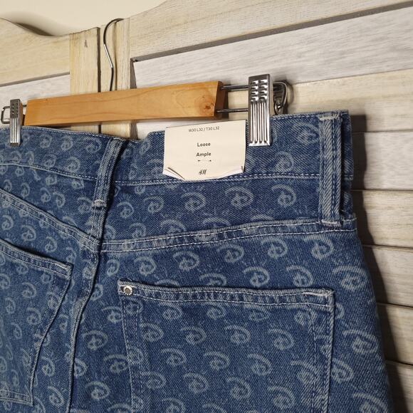 H&M Jeans 30 x 32 Blue Disney 100 X Loose High Rise Straight Leg Men Denim New - Picture 8 of 10